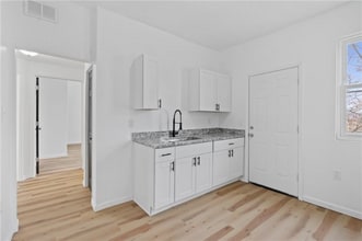 7711 Westmoreland Ave in Pittsburgh, PA - Building Photo - Building Photo