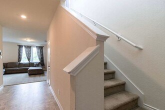 3042 Comanche Crossing in San Antonio, TX - Building Photo - Building Photo