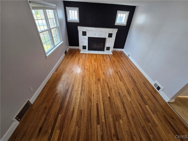 property at 532 Orwood Pl