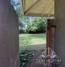 5024 Bremner Way in Sacramento, CA - Building Photo - Building Photo