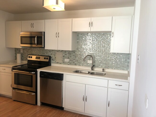 5701 N Sheridan Rd in Chicago, IL - Building Photo - Building Photo