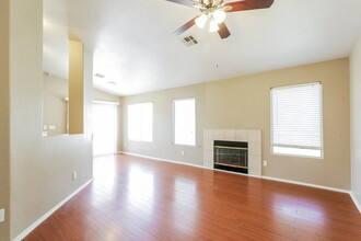 5243 Fog Run Ct in North Las Vegas, NV - Building Photo - Building Photo