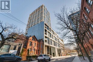 55 Ontario St in Toronto, ON - Building Photo