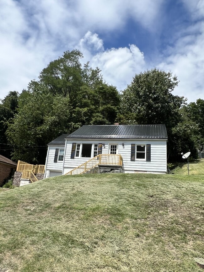 property at 1219 East Dr