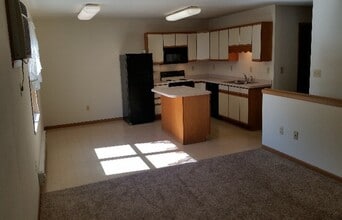 625 Brooks Pl, Unit 625A Brooks Place in Wausau, WI - Building Photo - Building Photo