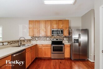 2152 Lauren Woods Dr in Winston-Salem, NC - Building Photo - Building Photo