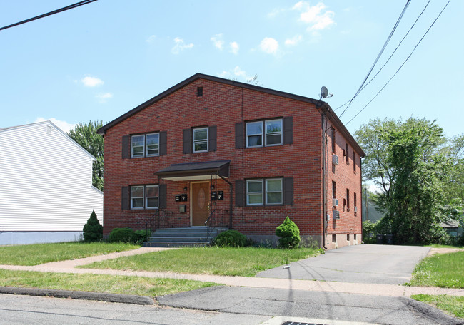 27 Cumberland Dr in East Hartford, CT - Building Photo - Building Photo