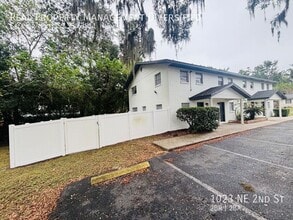 1023 NE 2nd St in Ocala, FL - Building Photo - Building Photo