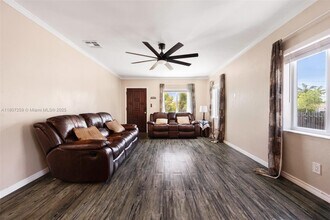 261 SW 48th Ct in Coral Gables, FL - Building Photo - Building Photo