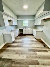 1106 Edith Ave in Lakeland, FL - Building Photo - Building Photo