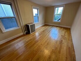 375 Dorchester St, Unit 1 in Boston, MA - Building Photo