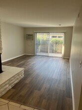 816 E Washington Ave in Escondido, CA - Building Photo - Building Photo