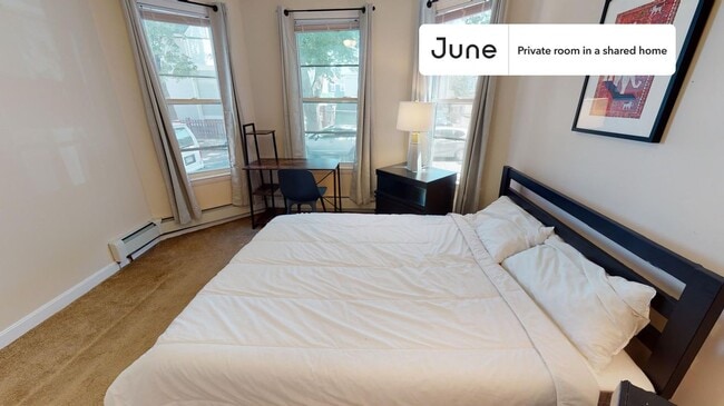 Room in Shared 3 bed/1 bath home, Unit A in Cambridge, MA - Foto de edificio - Building Photo