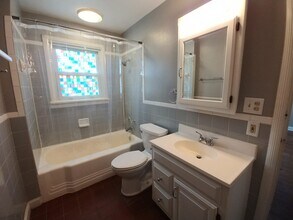 2200 E 7th St in Bloomington, IN - Building Photo - Building Photo