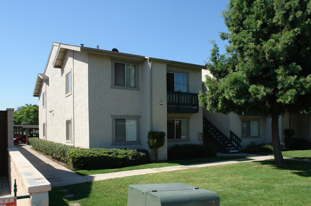 Buena Vista Apartments in El Cajon, CA - Building Photo