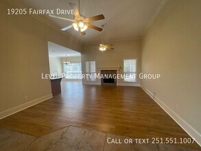 19205 Fairfax Dr in Fairhope, AL - Building Photo - Building Photo