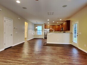 195 Meadow Wood Rd in Summerville, SC - Building Photo - Building Photo