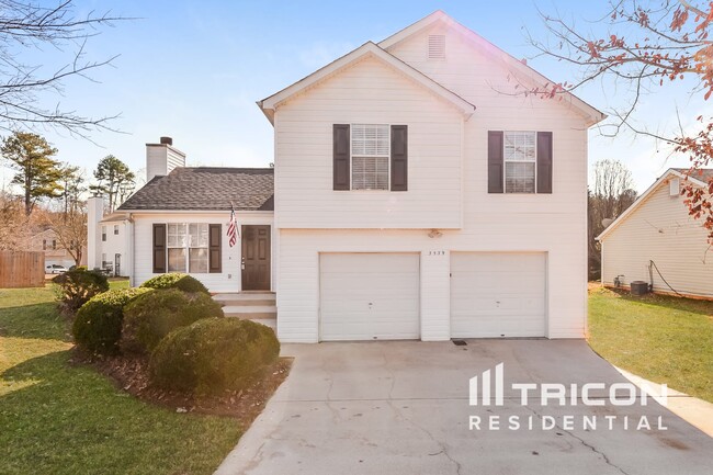 property at 3539 Oak Leaf Ct