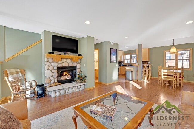 property at 729B Meadow Dr