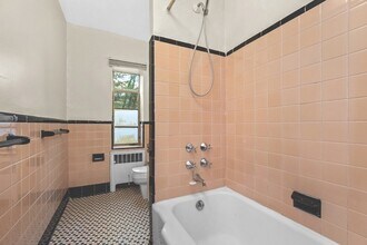 40 Stetson St in Brookline, MA - Building Photo - Building Photo