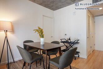 1285 Sutter St in San Francisco, CA - Building Photo - Building Photo