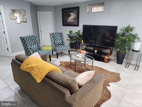 7571 Holly Ridge Dr in Glen Burnie, MD - Building Photo - Building Photo