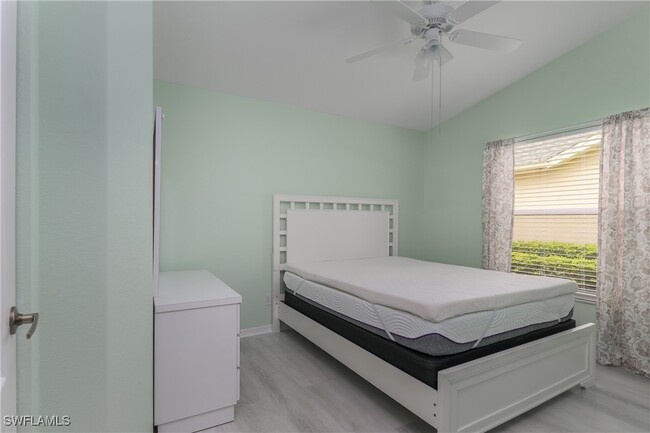 property at 8499 Ibis Cove Cir