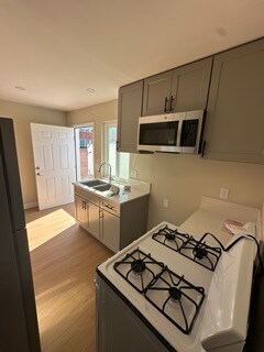 property at 7230 Hatillo Ave
