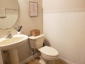 16530 Cedar Crest Dr in Orlando, FL - Building Photo - Building Photo