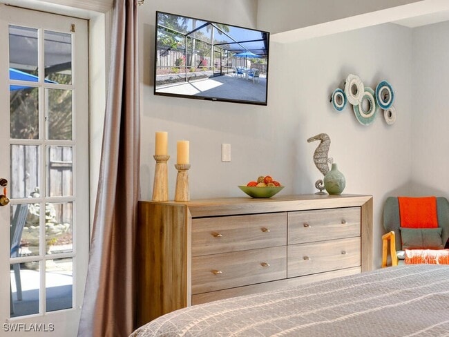 property at 1014 Broad Ave N