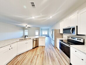 6144 Nathaniel Ln, Unit 15F in Fairburn, GA - Foto de edificio - Building Photo