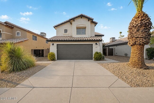3910 E Rosemonte Dr