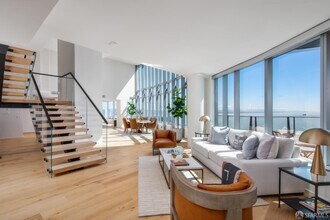 201 Folsom St in San Francisco, CA - Foto de edificio - Building Photo