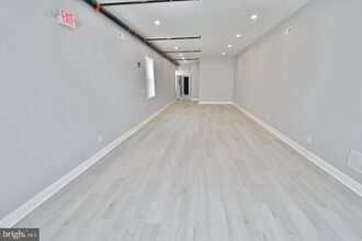 414 W Berks St in Philadelphia, PA - Building Photo - Interior Photo