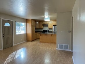 5489 Judith St in San Jose, CA - Building Photo - Building Photo