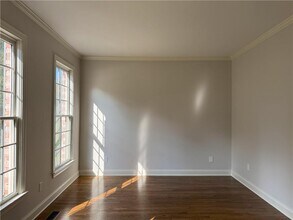 8525 River Walk Landing in Suwanee, GA - Building Photo - Building Photo
