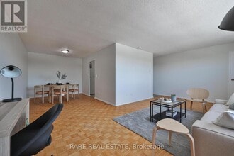 49 Wellington St in Port Hope, ON - Building Photo - Building Photo