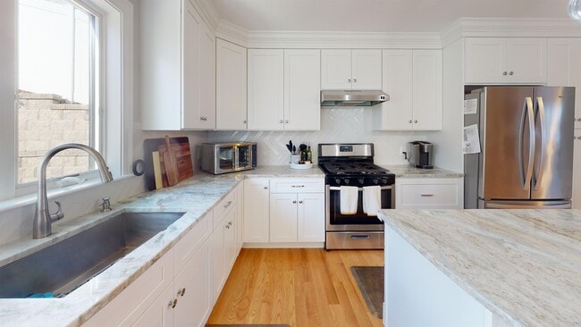 56 Albemarle Rd in Waltham, MA - Building Photo - Building Photo