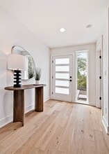 210 NW 9th St in Bentonville, AR - Building Photo - Building Photo