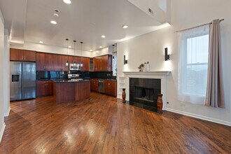 4800 S St Lawrence Ave in Chicago, IL - Building Photo - Building Photo