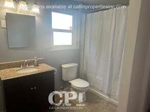 405 6th Ave N in Kelso, WA - Building Photo - Building Photo