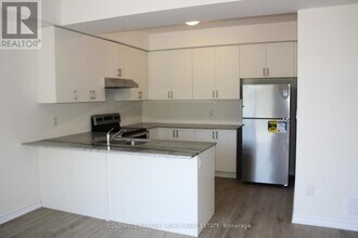 6 Hillcroft Wy in Kawartha Lakes, ON - Building Photo - Building Photo