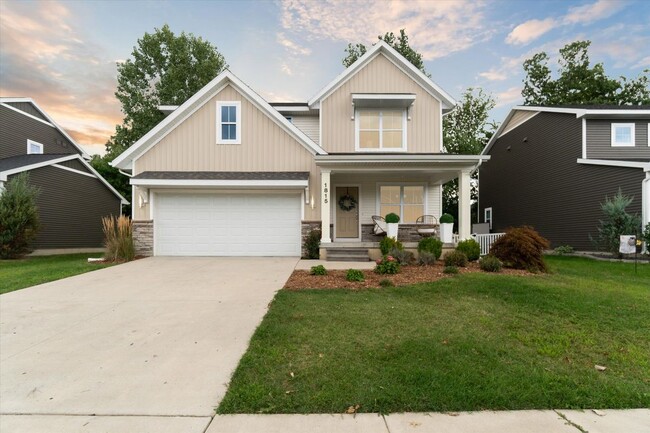 property at 1815 Bainsbridge St