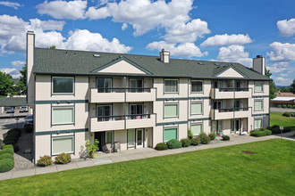 CEDAR SPRINGS ESTATES II & IIB in Spokane, WA - Foto de edificio - Building Photo