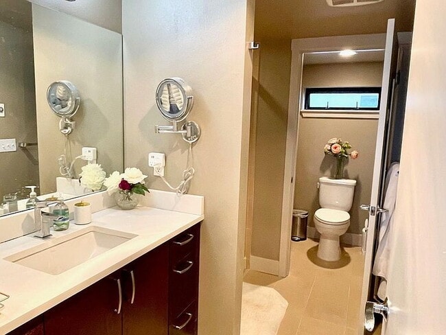 property at 107B 13th Ave E