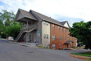 120 Cunningham St Apartments