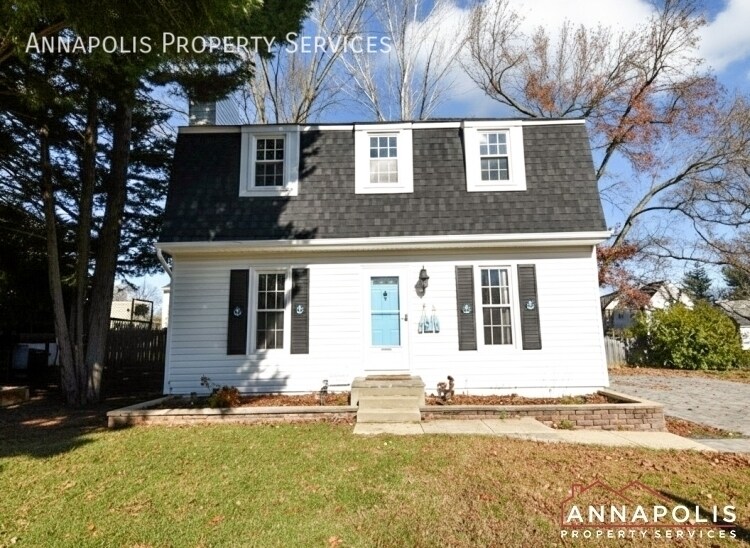 1011 Hyde Park Dr in Annapolis, MD - Building Photo