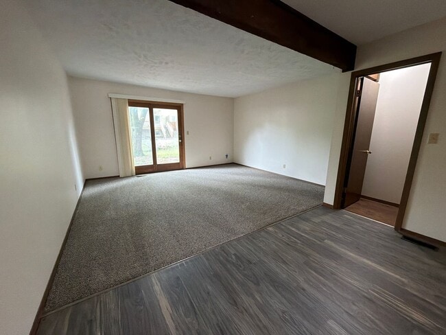 property at 4620 Grassridge Rd