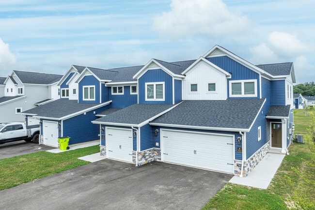 Meadowood Townhomes