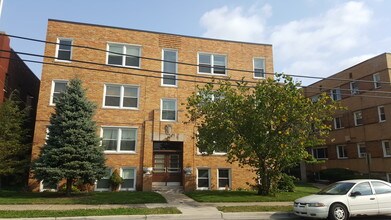 Rouge Manor - Parkview - Linden Apartments in River Rouge, MI - Foto de edificio - Building Photo